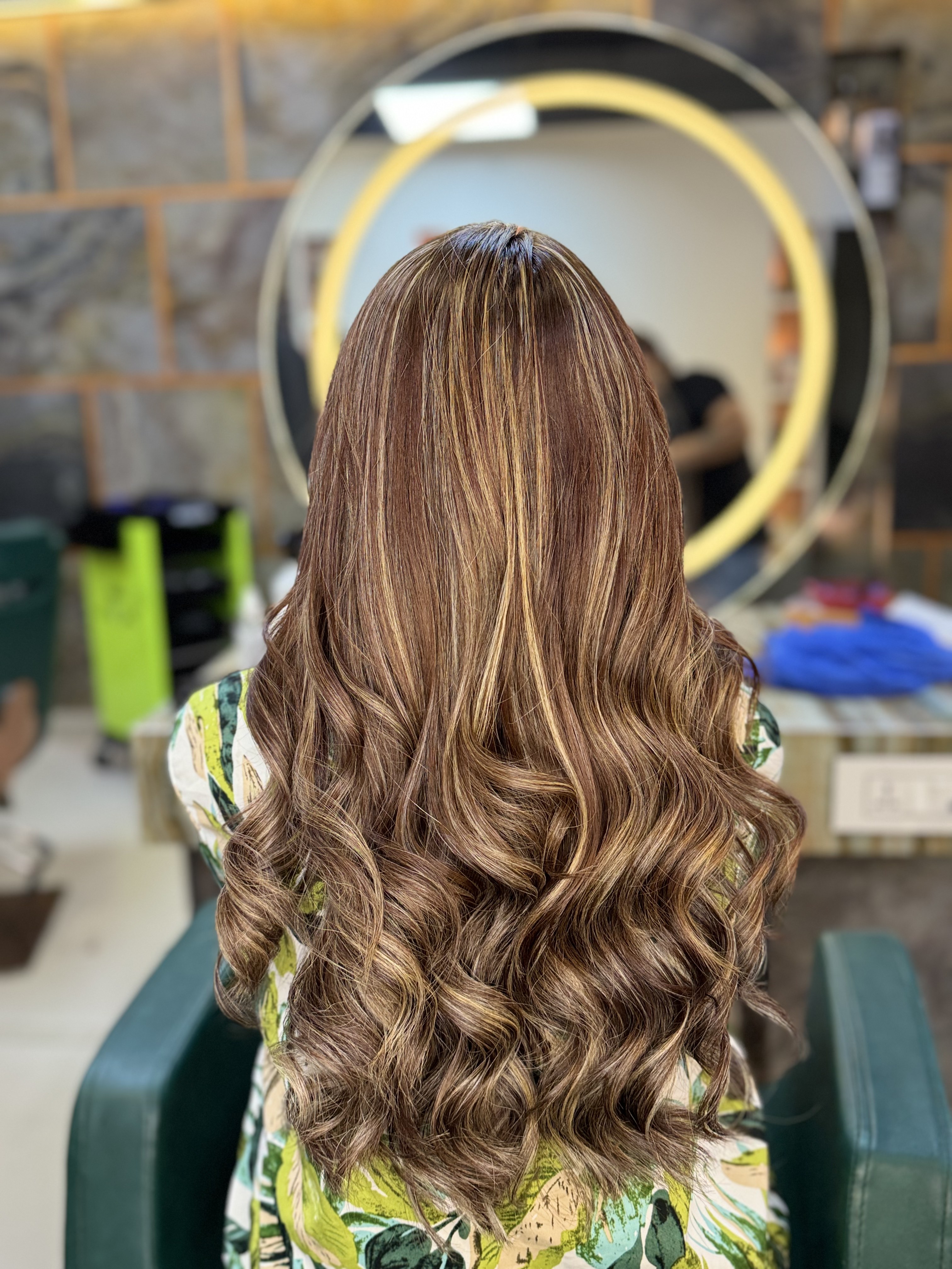 Salon Moment
